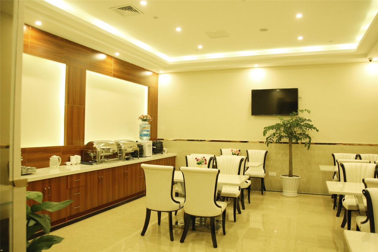 Greentree Outlets National Convention Centre Xule Road Shell Shanghai